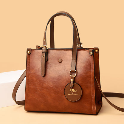 Sac de voyage élégant en cuir de vachette ciré à l'huile pour femme